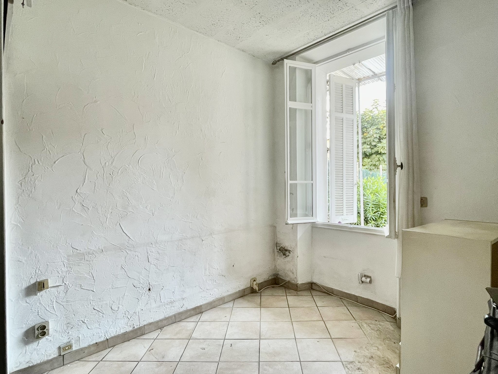 APPARTEMENT - PLATEAU AVEC JARDIN – CENTRE-VILLE - CANNES - 4