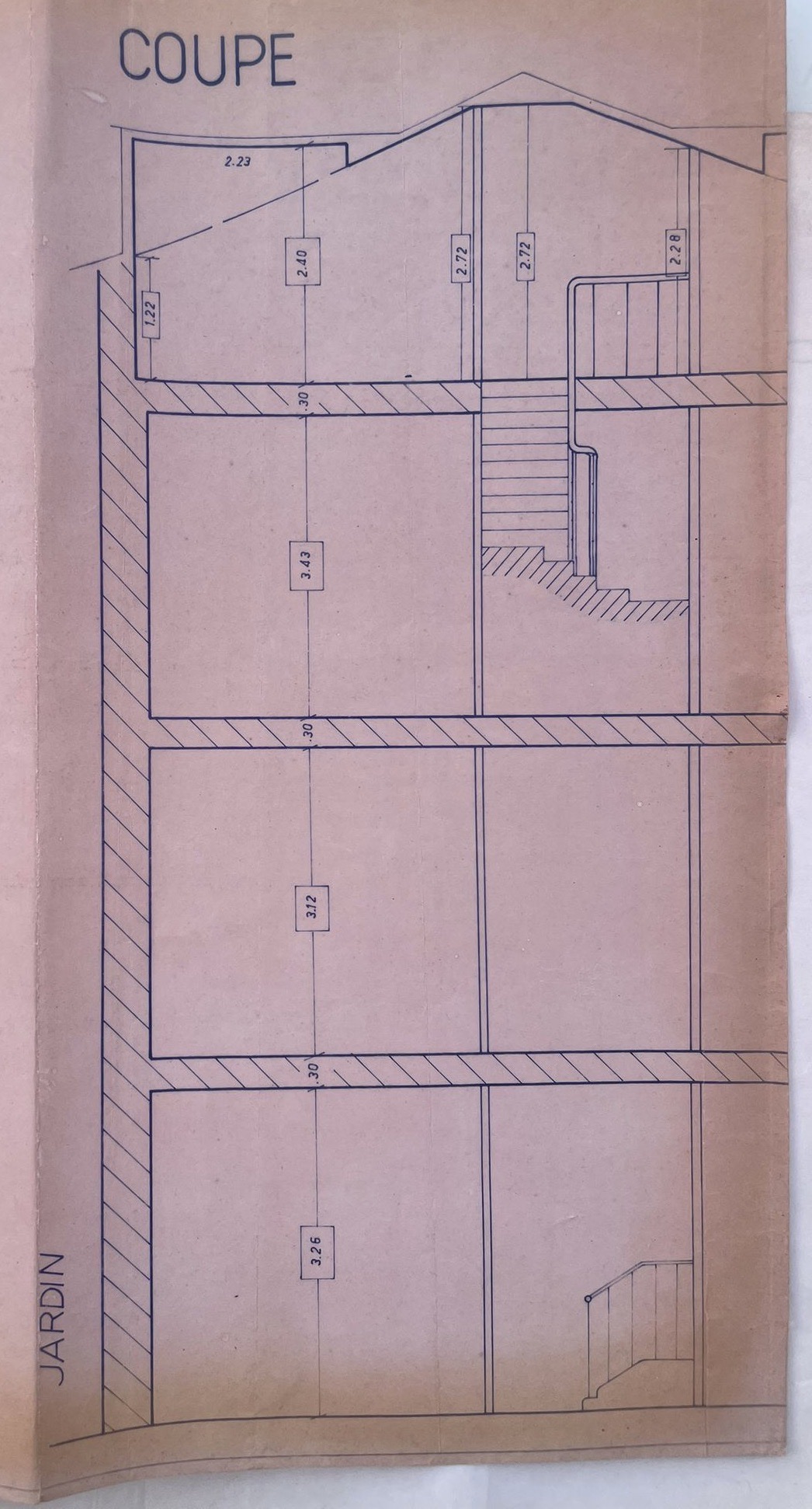 APPARTEMENT - PLATEAU AVEC JARDIN – CENTRE-VILLE - CANNES - 8